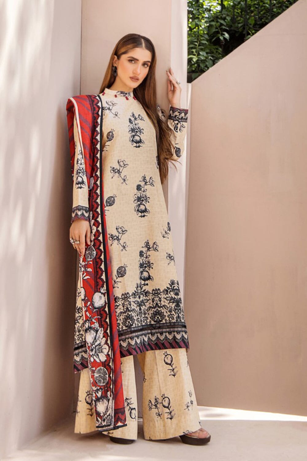 3PC UNSTITCHED KHADDAR SUIT- ZN2232