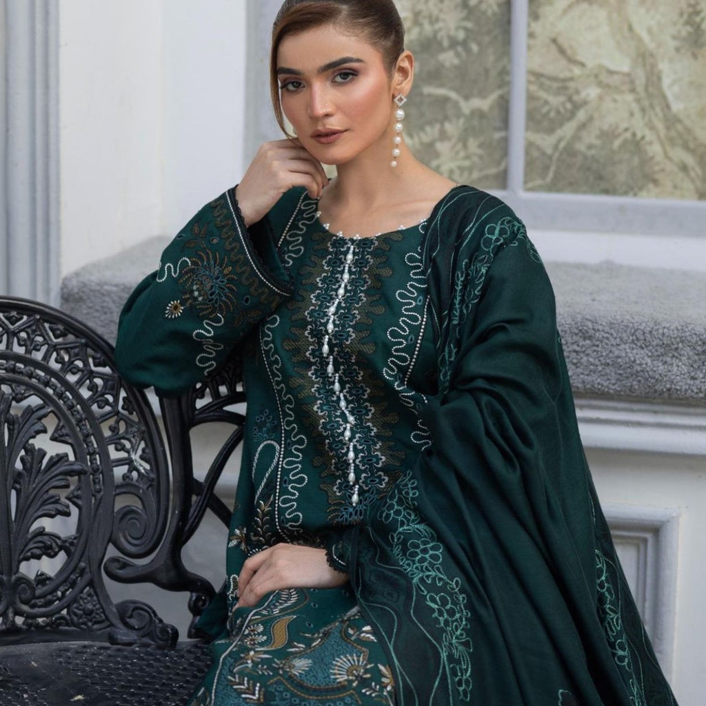 WINTER MARINA EMBROIDED RESHAM WOOL SHAWL