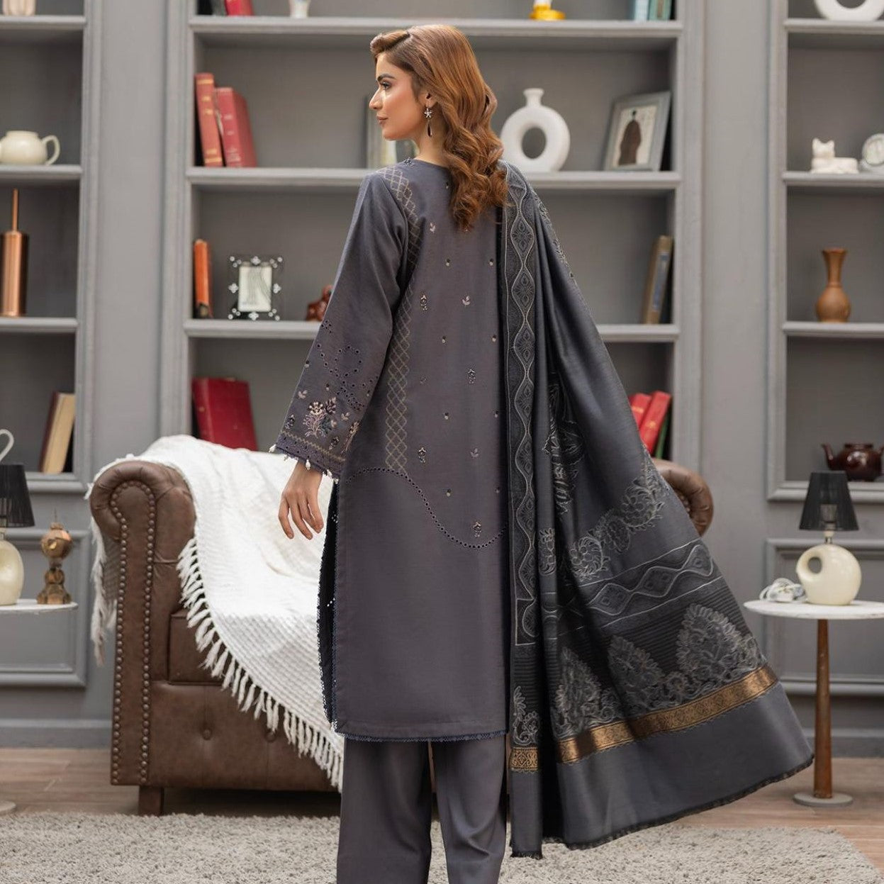 WINTER MARINA EMBROIDED RESHAM WOOL SHAWL