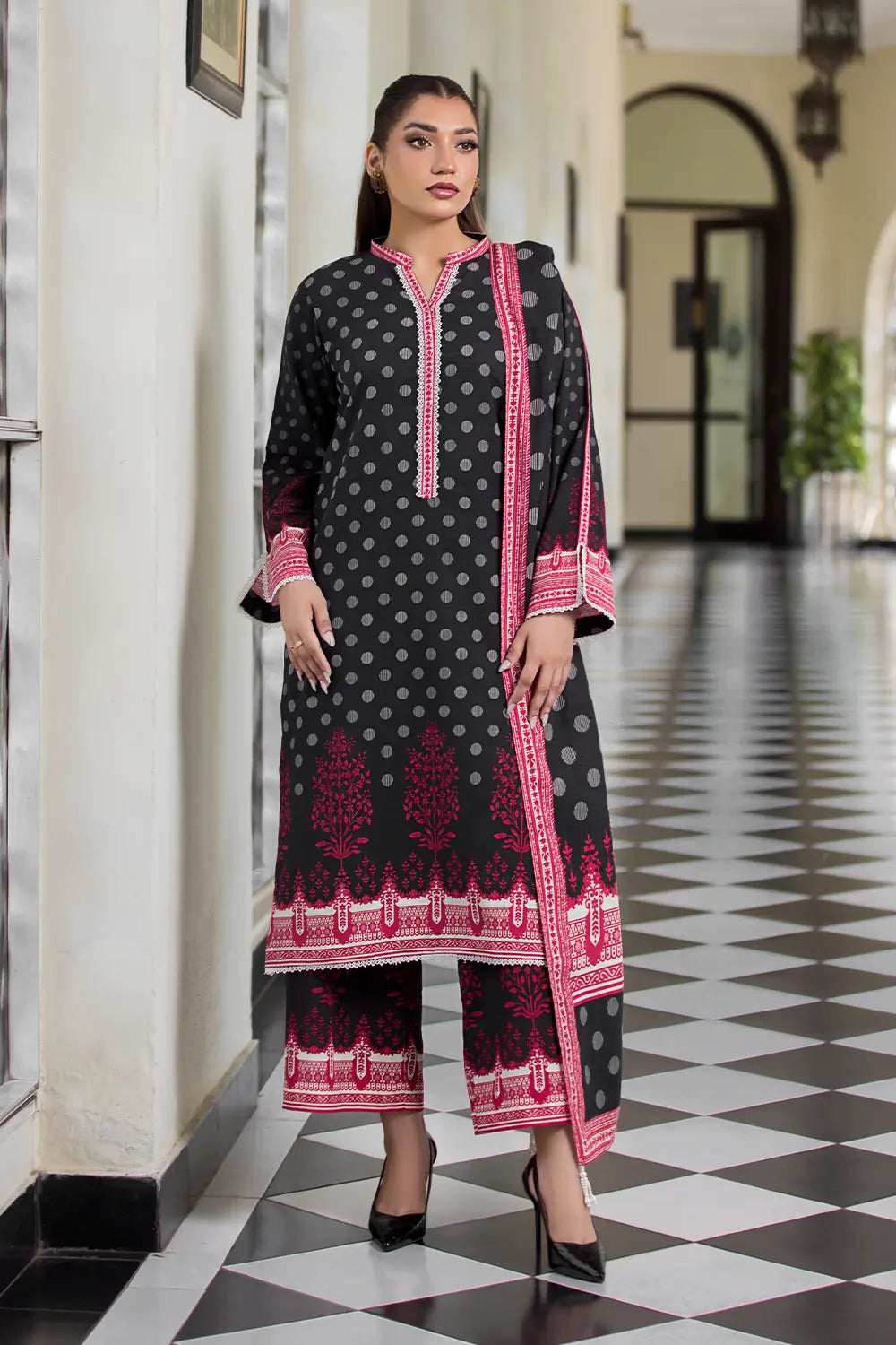 3PC UNSTITCHED KHADDAR SUIT- ZN2907